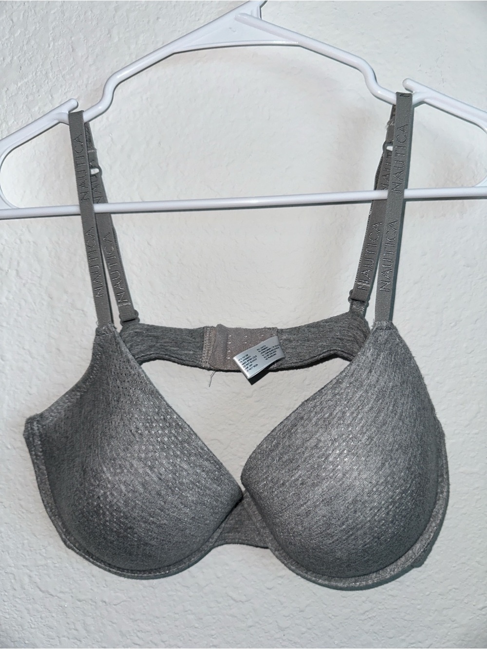 Nautica Bra, Size 38C
